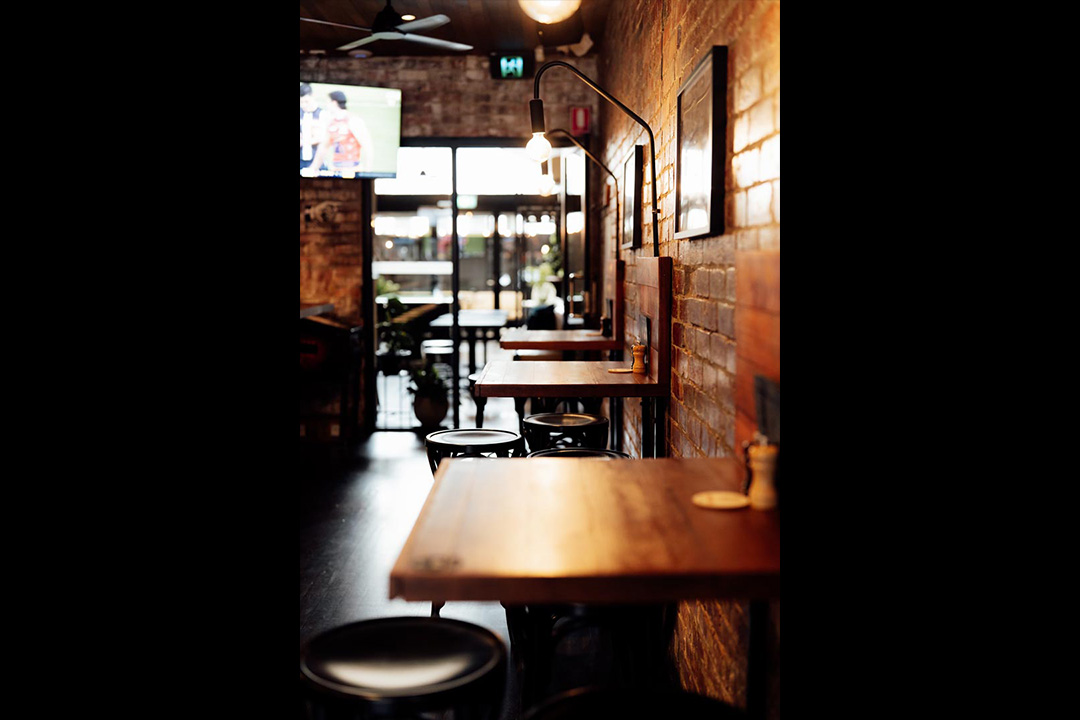 saloon-bar-gallery00009